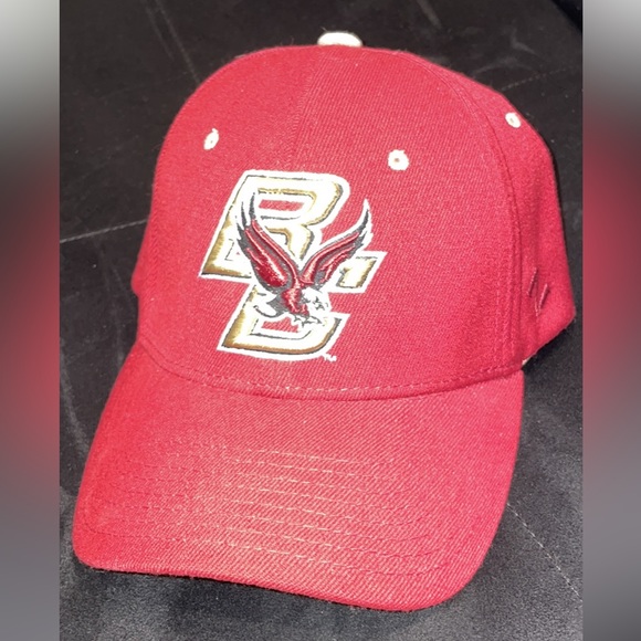 Zephyr Boston College Eagles Cap Adult Fitted 7 1/2 Red Gold Wool Outdoo… - Picture 1 of 6